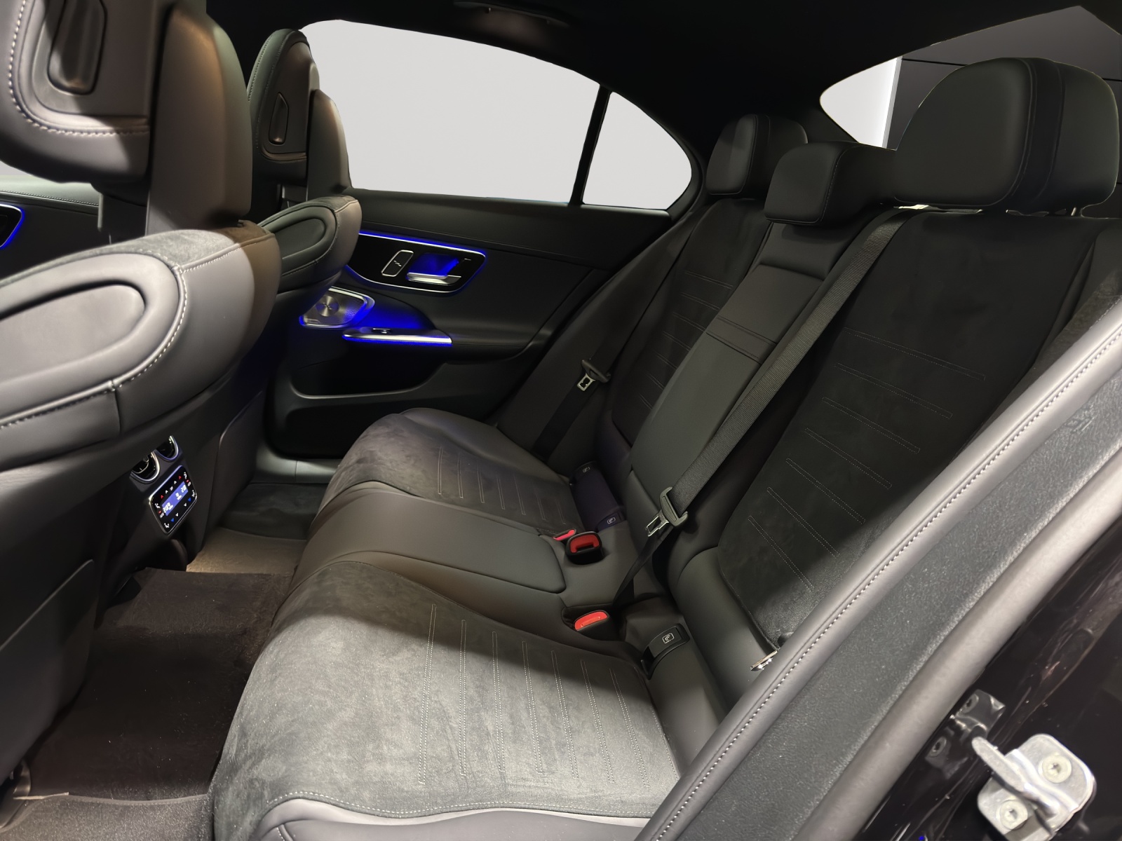 Image MERCEDES-BENZ C-300 C 300 4 Matic