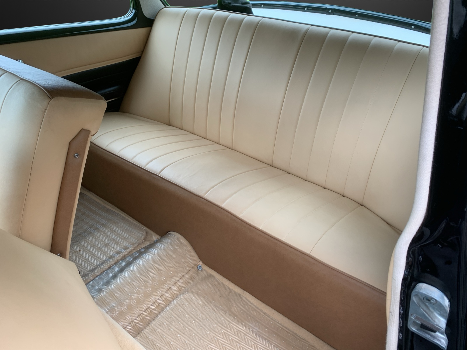 BUICK Spezial De Luxe Sedan-image-8