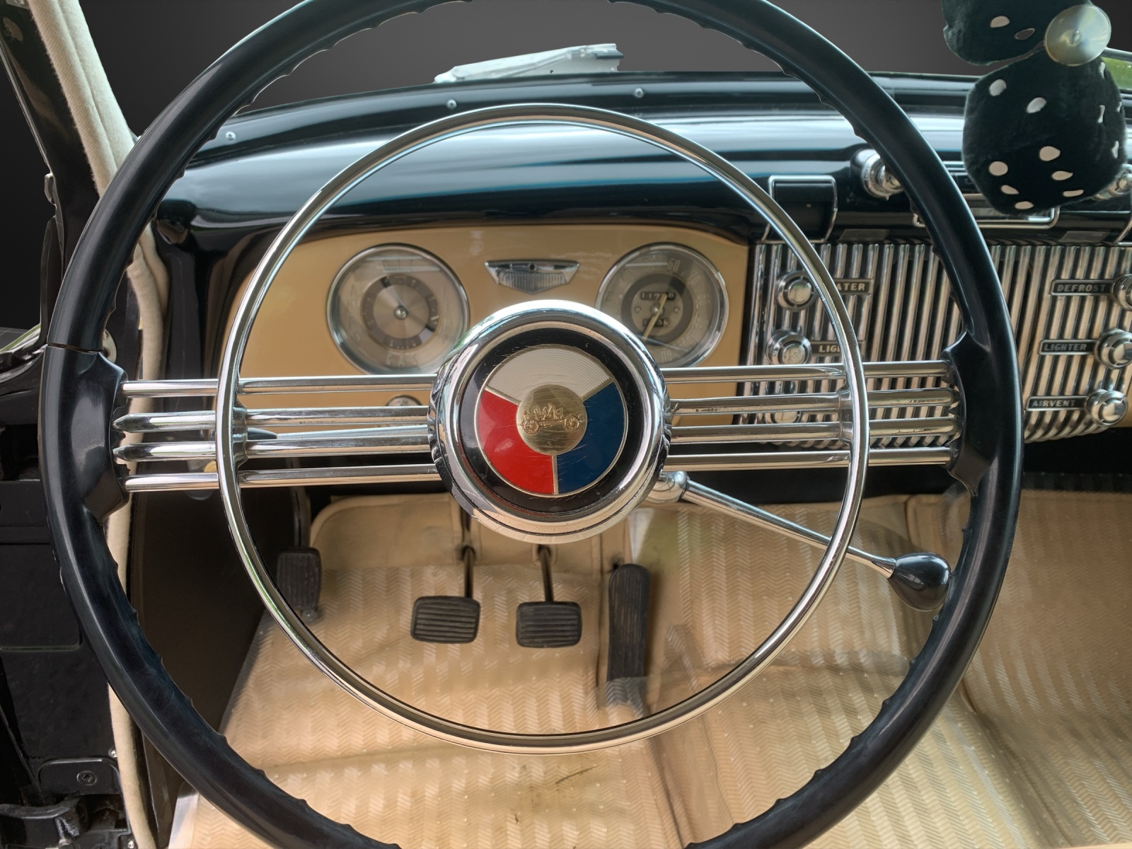 BUICK Spezial De Luxe Sedan-image-10