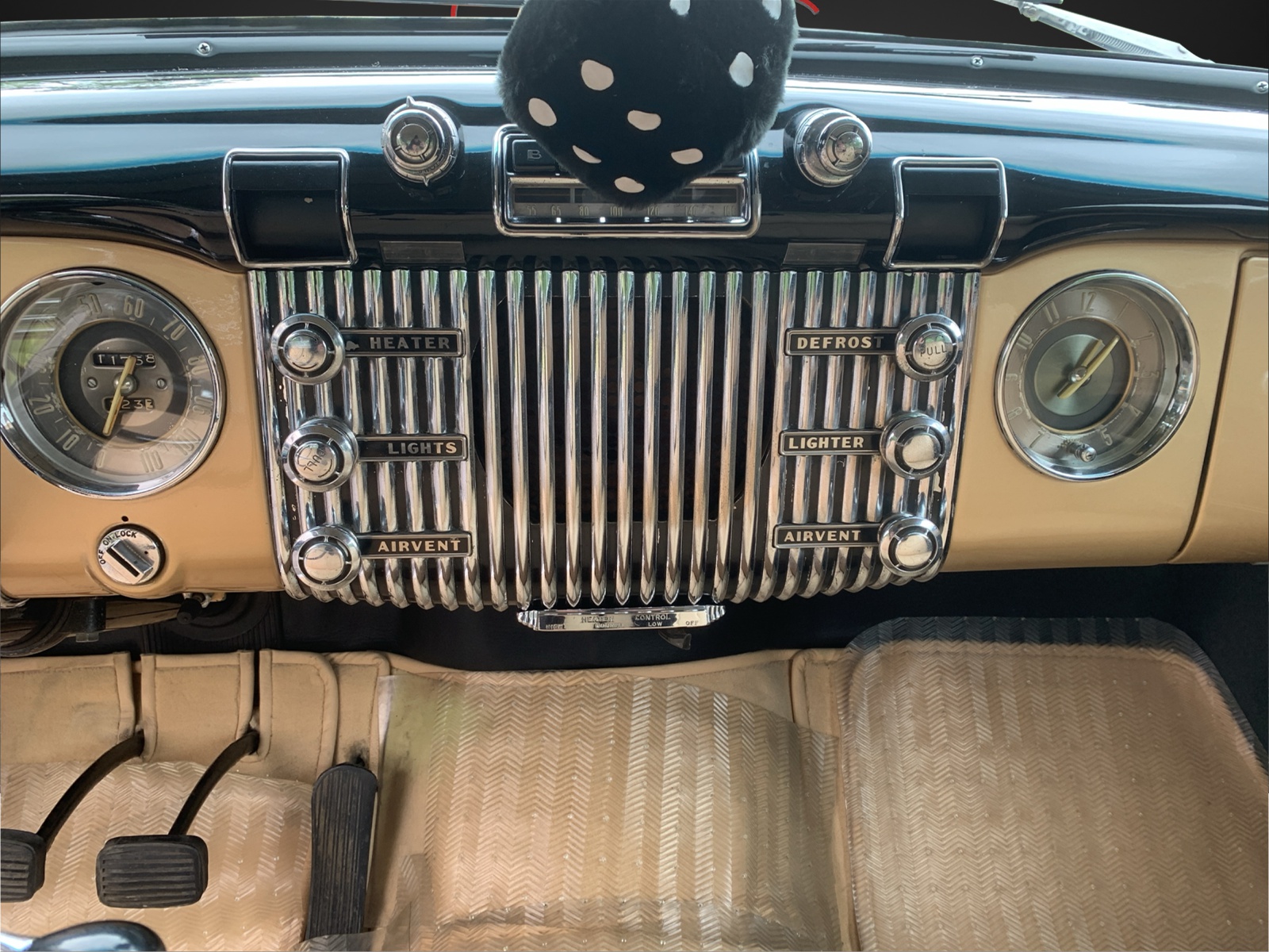 BUICK Spezial De Luxe Sedan-image-11