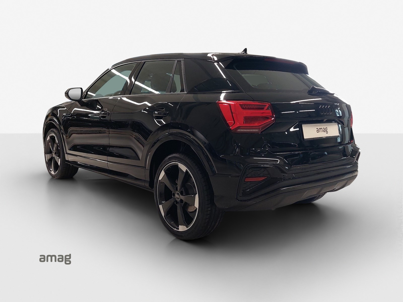 AUDI Q2 35 TFSI S line S-tronic-image-2
