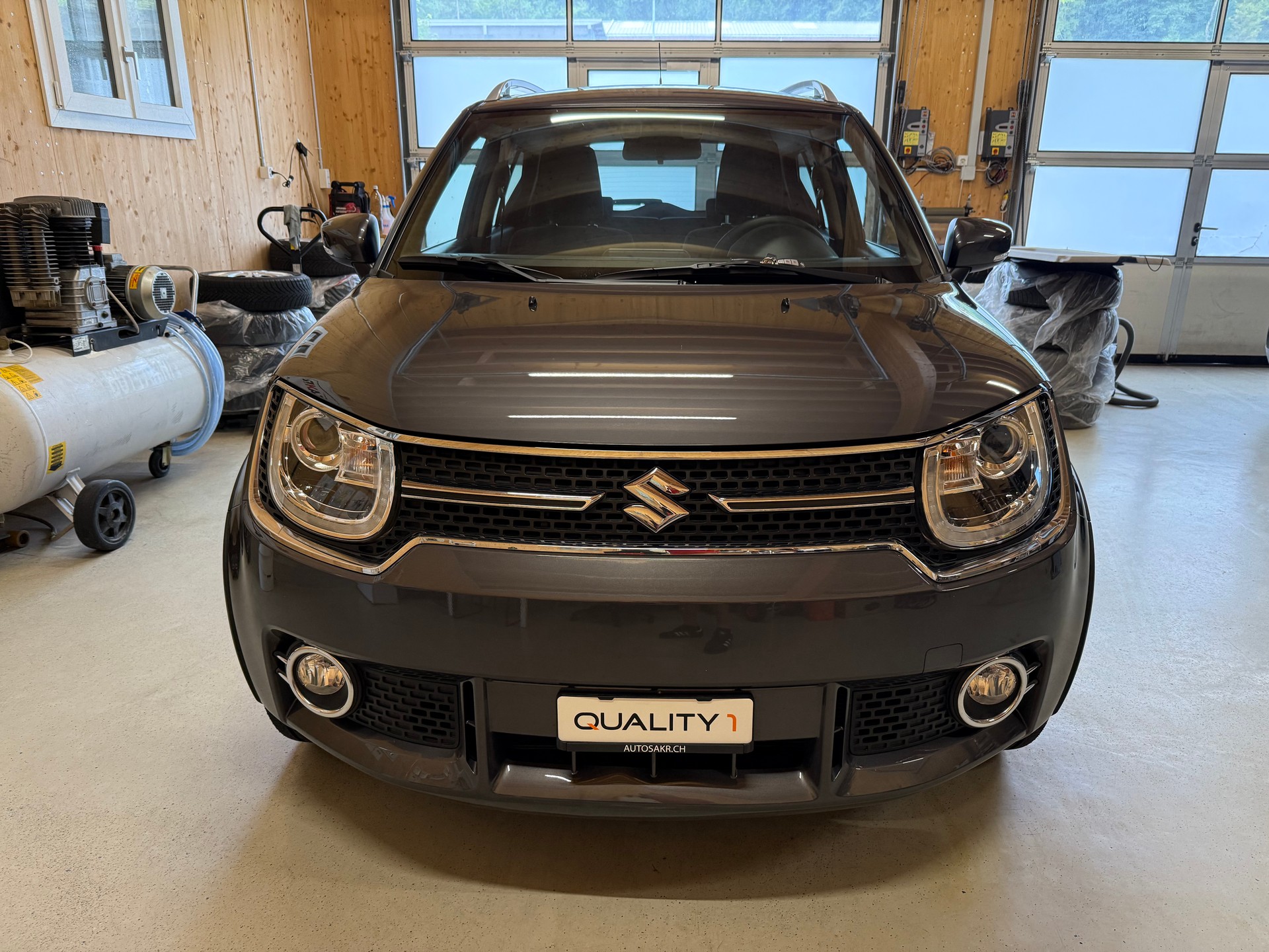 SUZUKI Ignis 1.2i Compact Top 4x4-showroom-element-1
