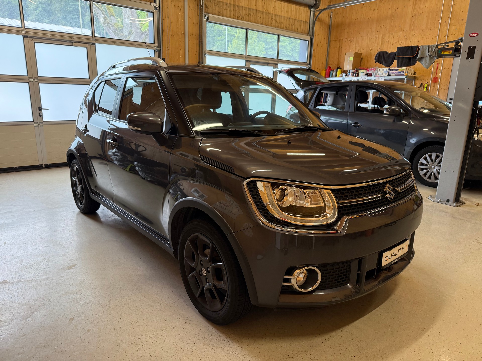 SUZUKI Ignis 1.2i Compact Top 4x4-showroom-element-2