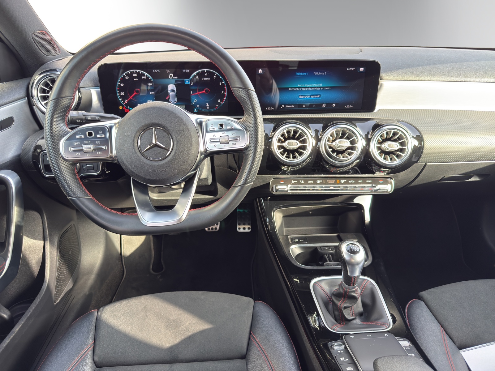 Image MERCEDES-BENZ A-180 A 180 Night Star AMG Line