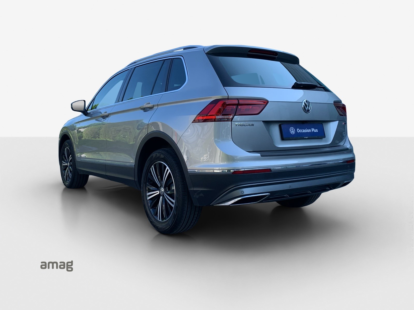VW Tiguan 2.0TSI Highline 4Motion DSG-showroom-element-2