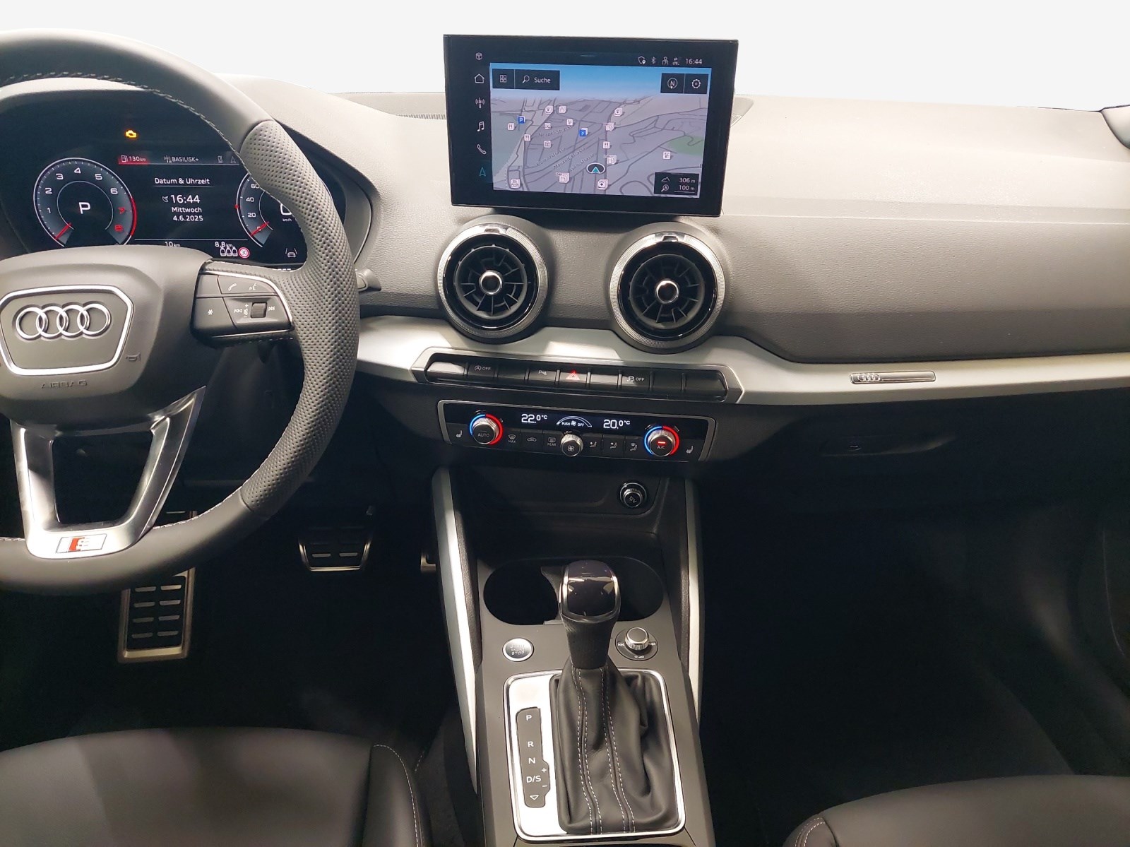 AUDI Q2 35 TFSI S line S-tronic-image-10