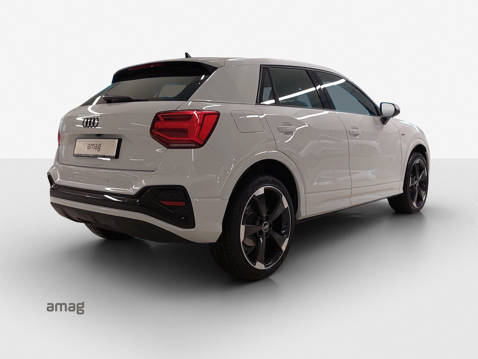 AUDI Q2 35 TFSI S line S-tronic-image-4