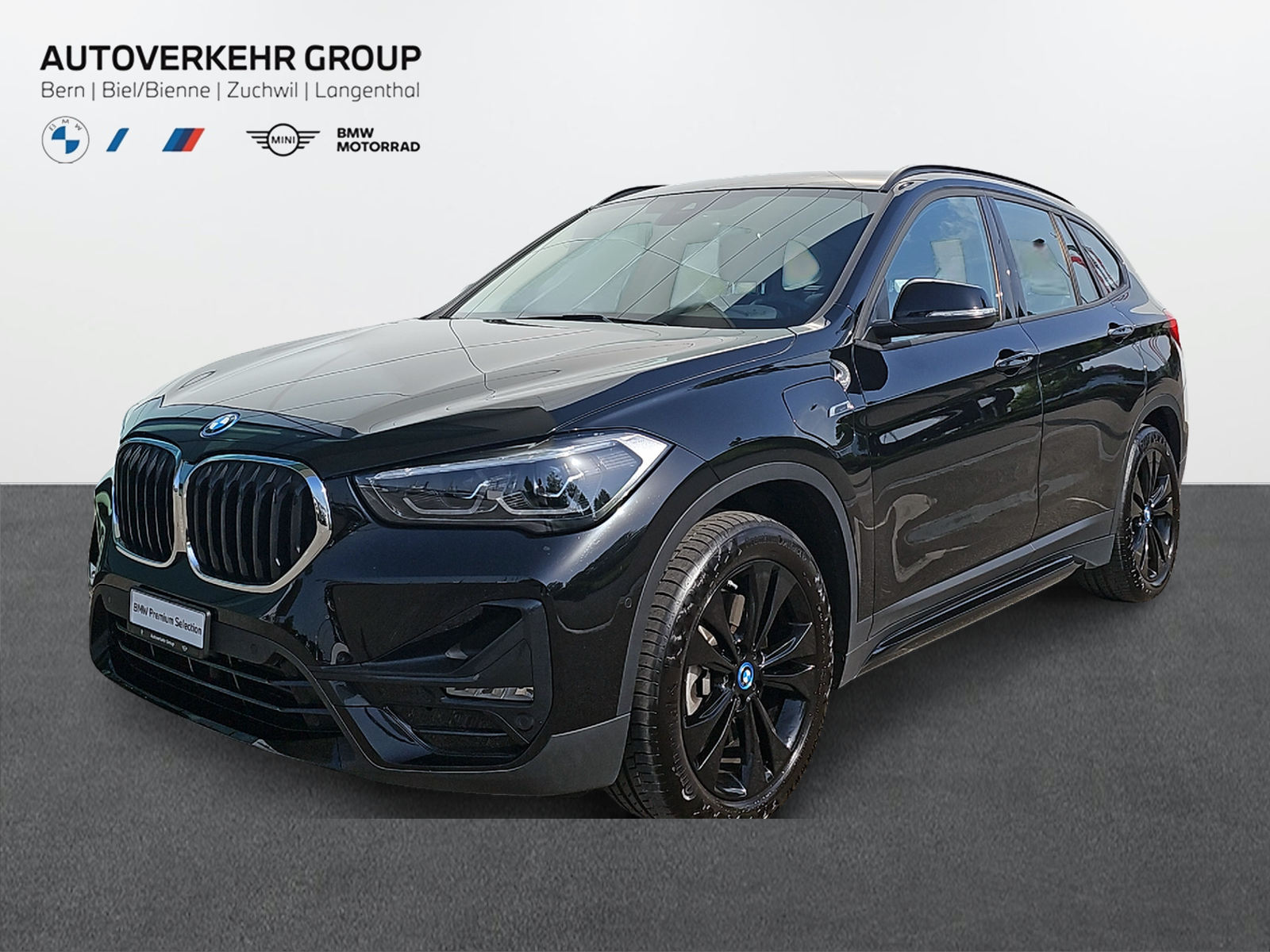 BMW X1 xDrive 25e Sport Line (SUV / Gelndewagen) 