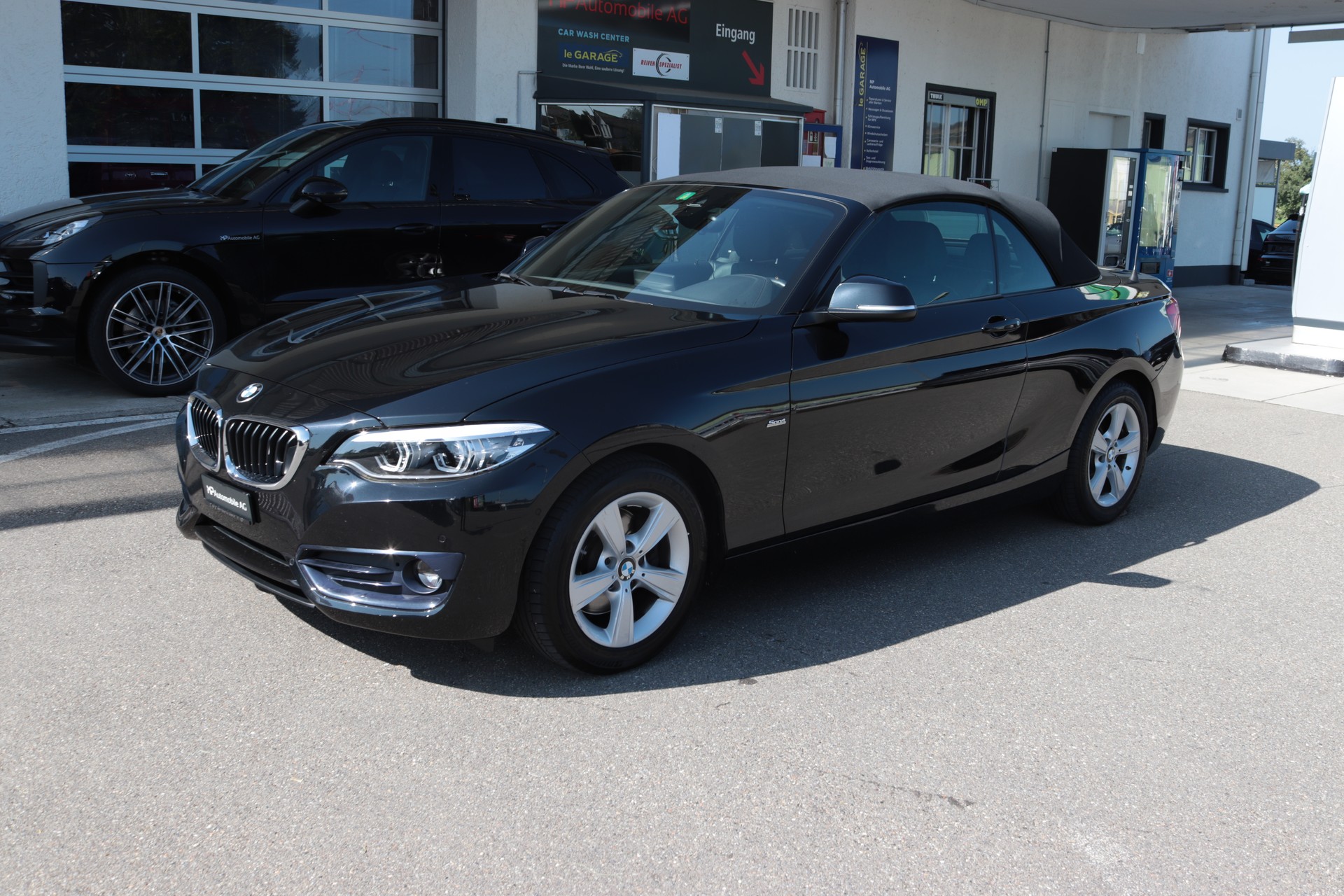 BMW 220i Steptronic