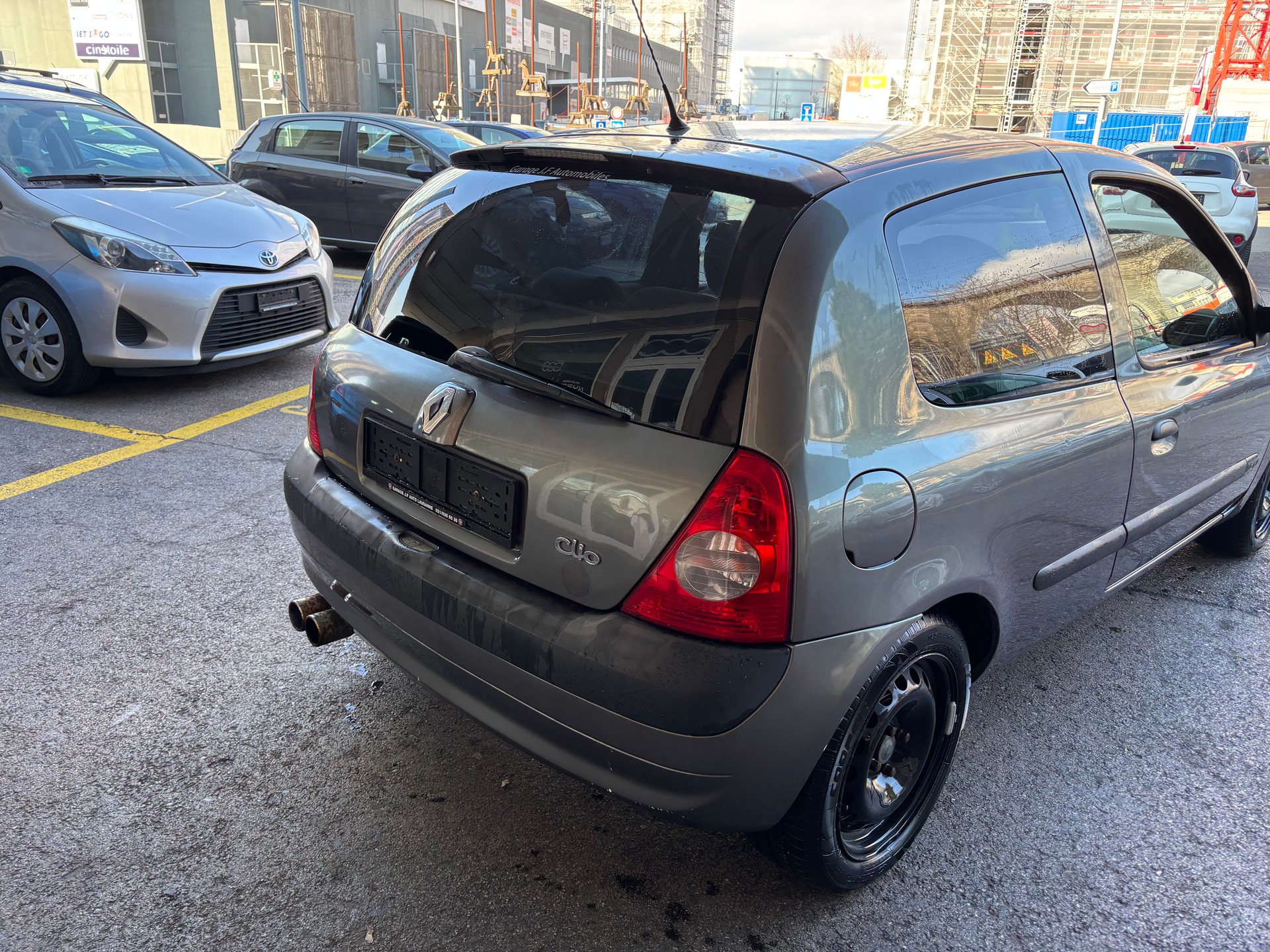 RENAULT Clio 1.6 16V Dynamique Luxe-showroom-element-3