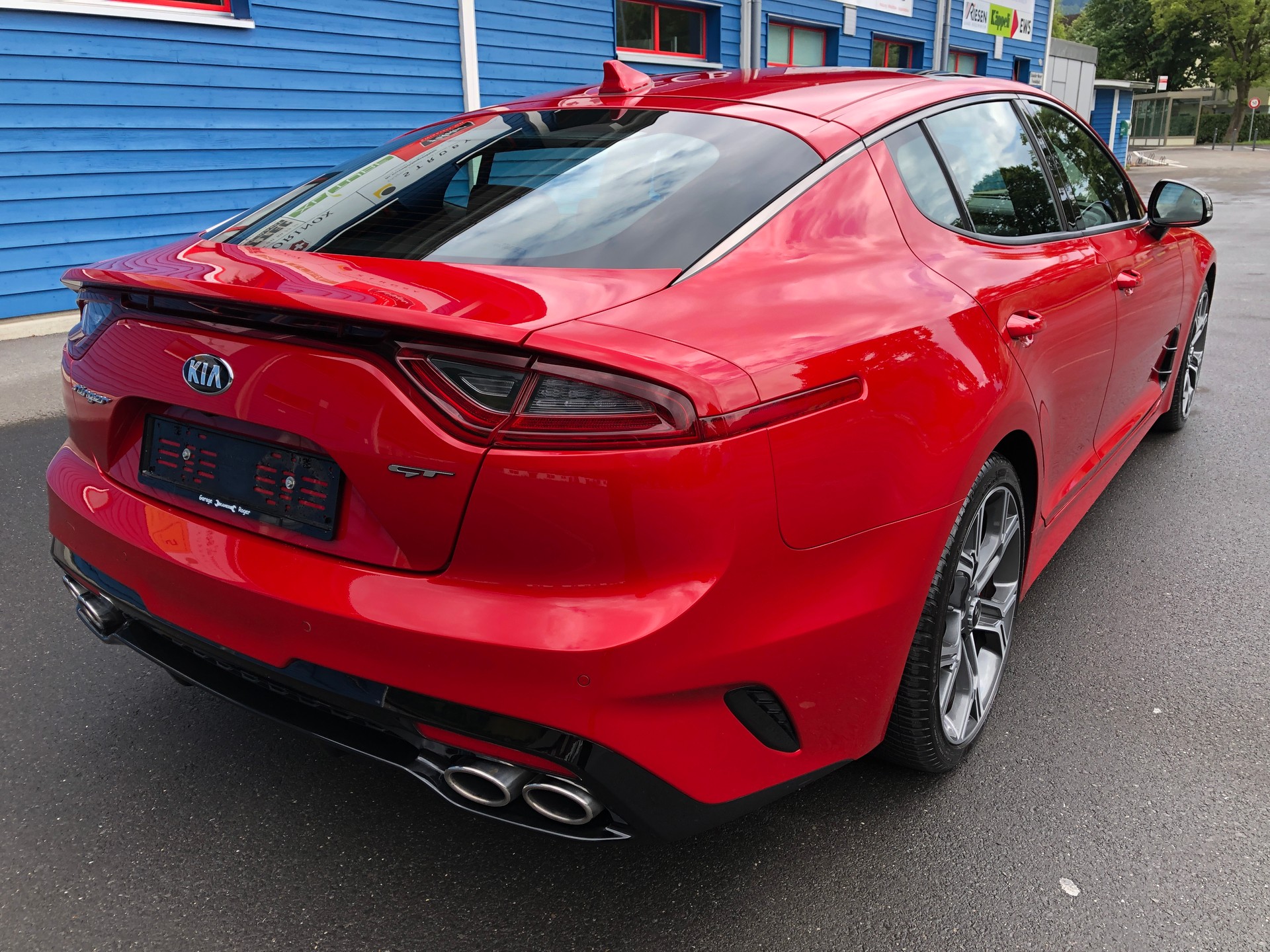 KIA Stinger 3.3 T-GDi GT Automat AWD-showroom-element-2