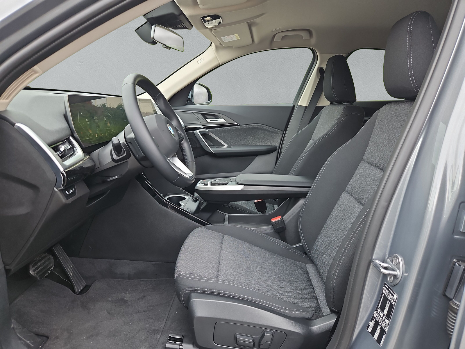 BMW X2 sDrive 18d-image-10