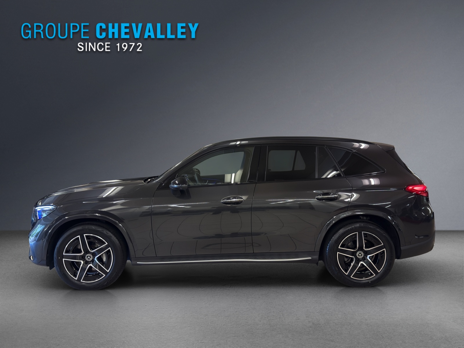 MERCEDES-BENZ GLC 200 4M-showroom-element-1