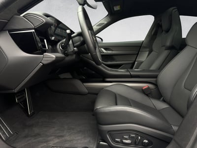 Porsche Taycan Turbo S - weitere Bilder