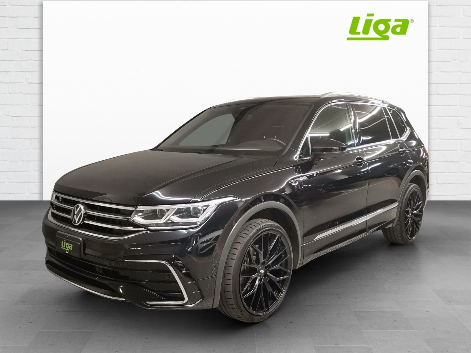 VW Tiguan Allspace 2.0 (SUV / Geländewagen) VW VW Tiguan Allspace 2.0 (SUV / Geländewagen)