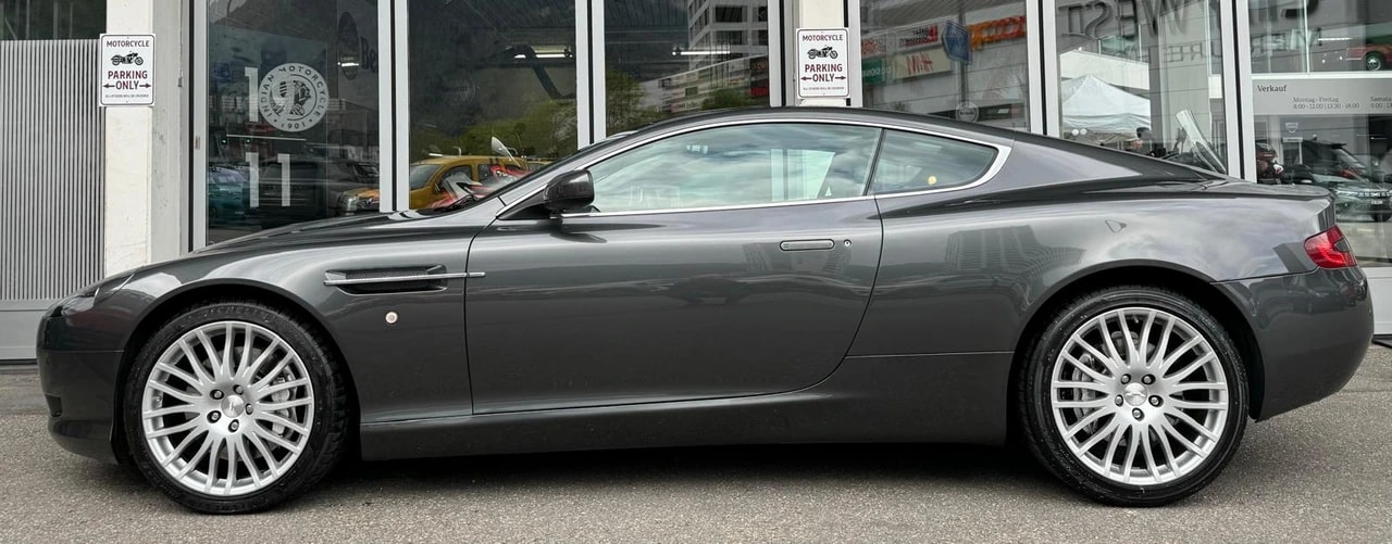 ASTON MARTIN DB9 Touchtronic 2-showroom-element-2
