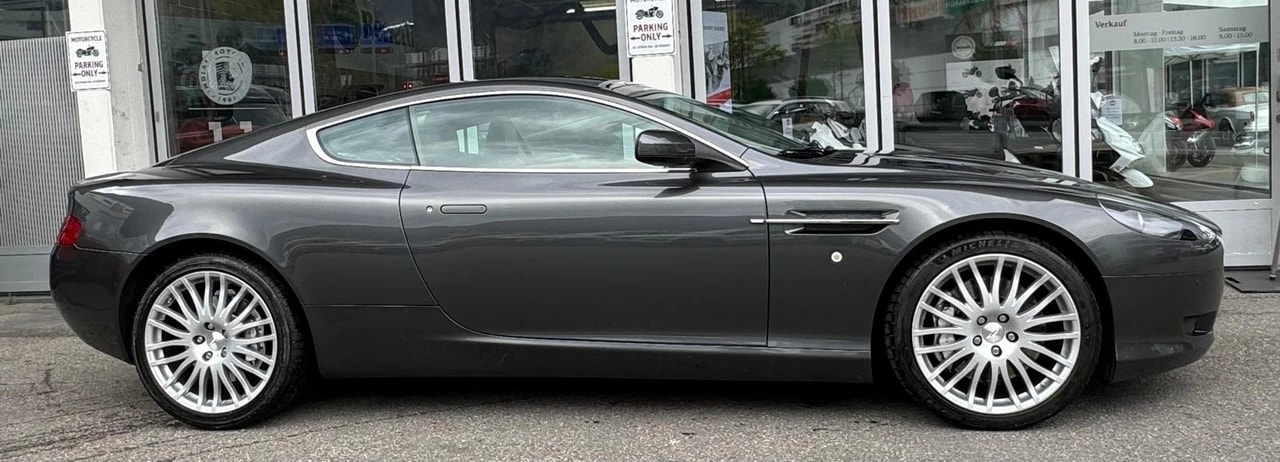 ASTON MARTIN DB9 Touchtronic 2-showroom-element-1