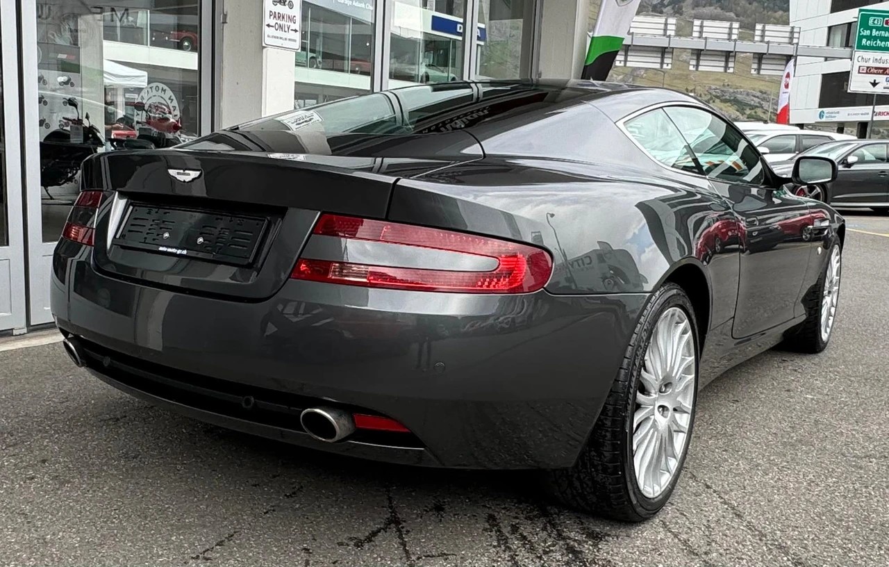 ASTON MARTIN DB9 Touchtronic 2-image-4