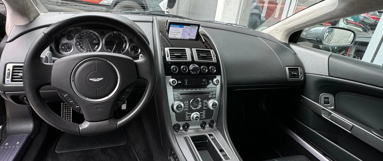 ASTON MARTIN DB9 Touchtronic 2-image-12