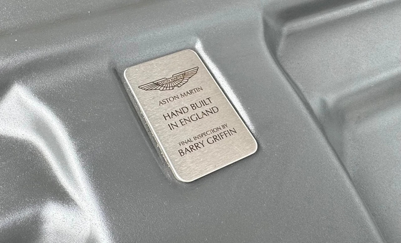 ASTON MARTIN DB9 Touchtronic 2-image-18