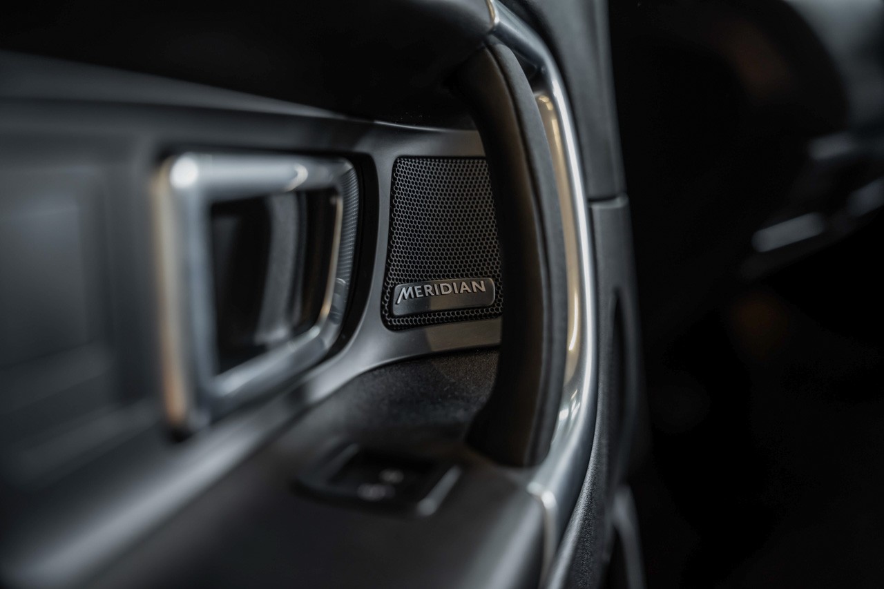 LAND ROVER Discovery Sport 2.0 Si4 SE AT9-image-23