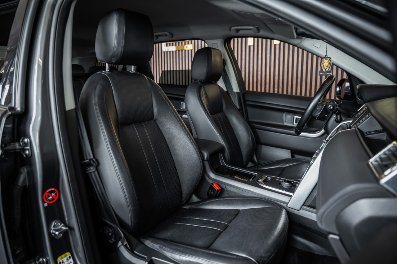 LAND ROVER Discovery Sport 2.0 Si4 SE AT9-image-16