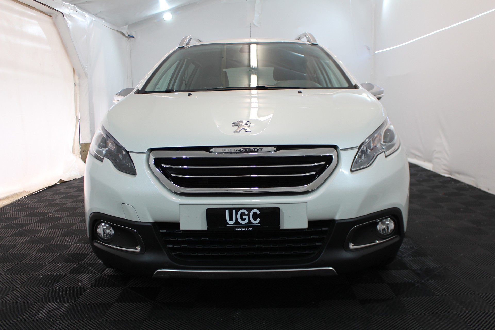 PEUGEOT 2008 1.6 VTI Allure-showroom-element-1
