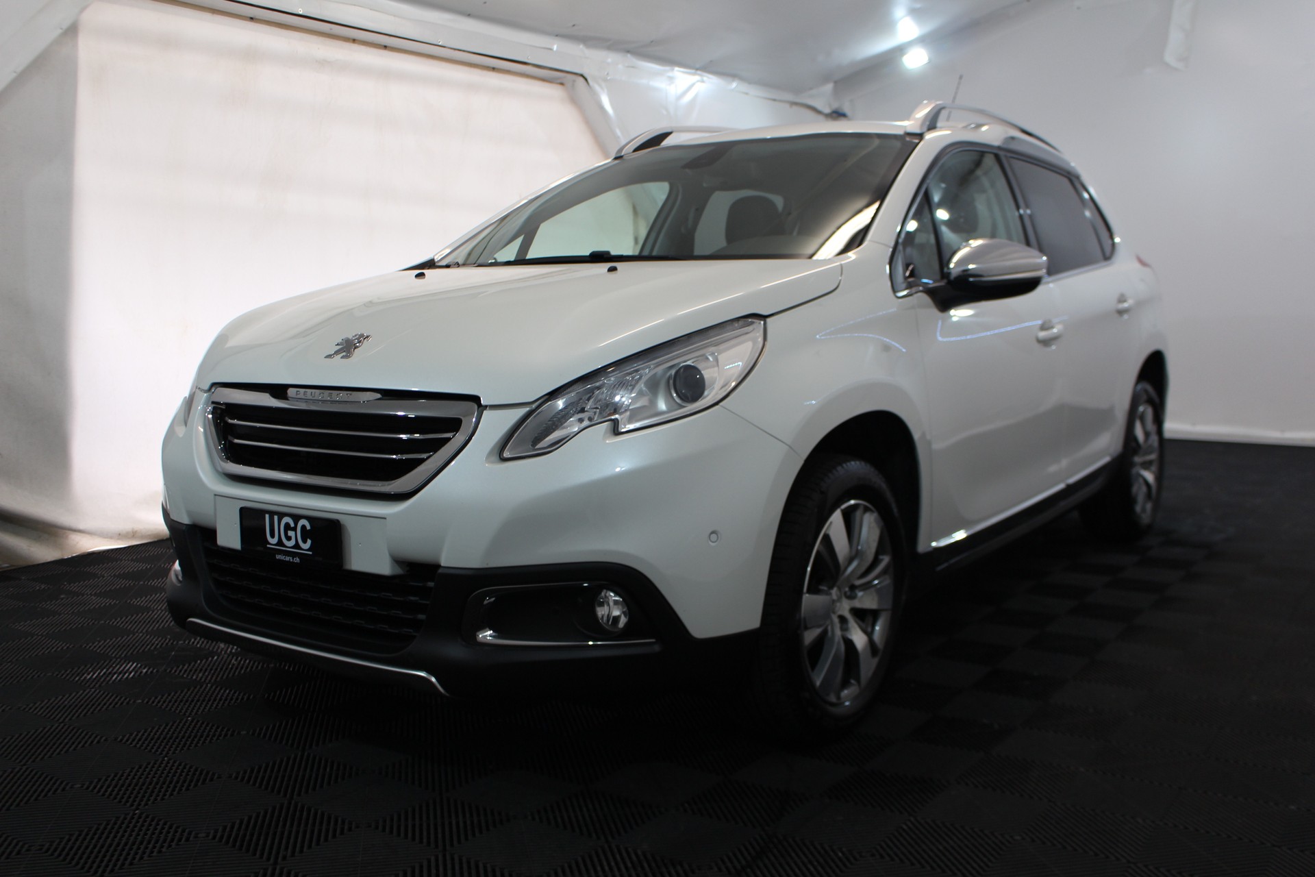 PEUGEOT 2008 1.6 VTI Allure-showroom-element-2