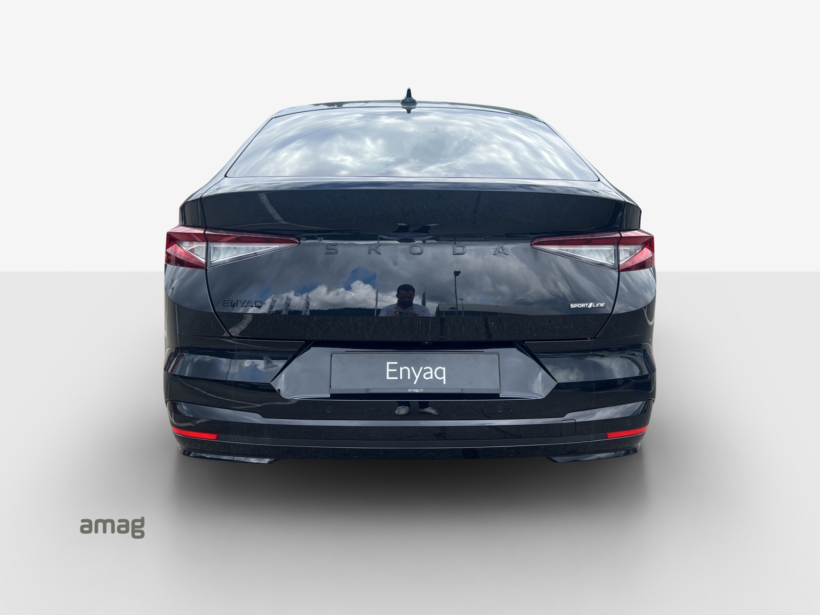 SKODA Enyaq Coupé Sportline 4x4-showroom-element-3