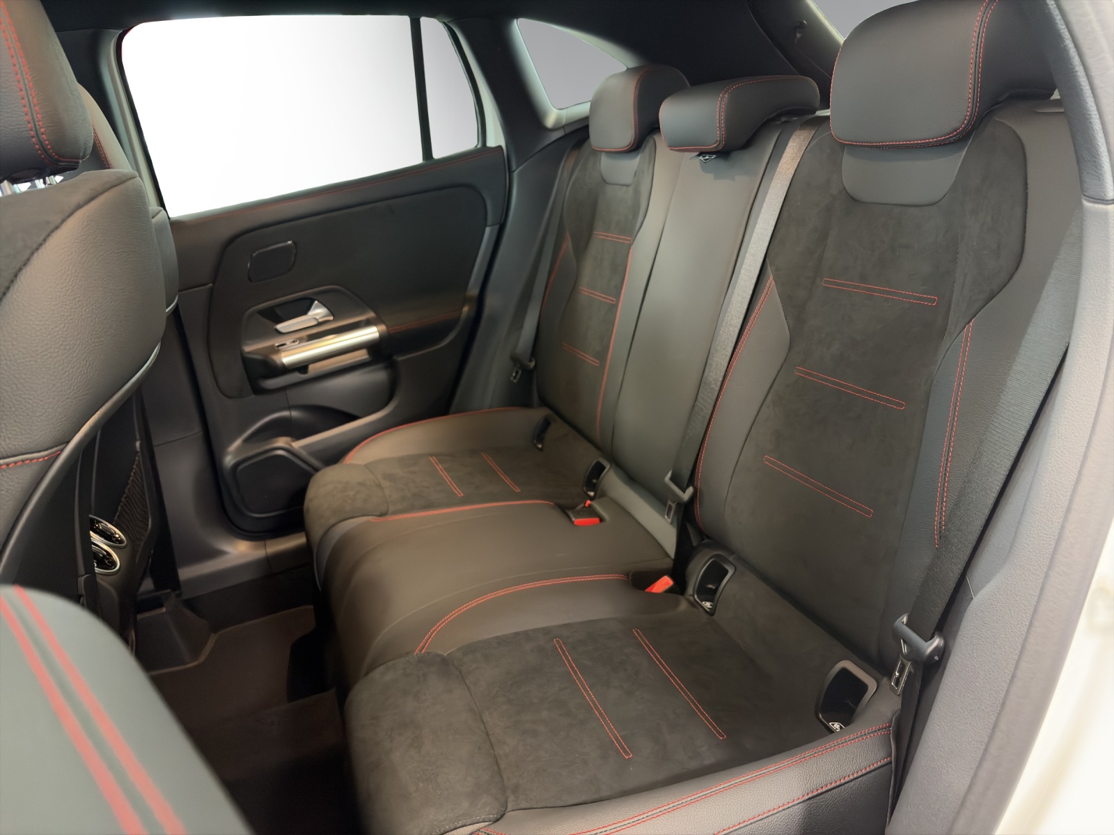 Image MERCEDES-BENZ GLA-220 GLA 220 4Matic 8G-DCT