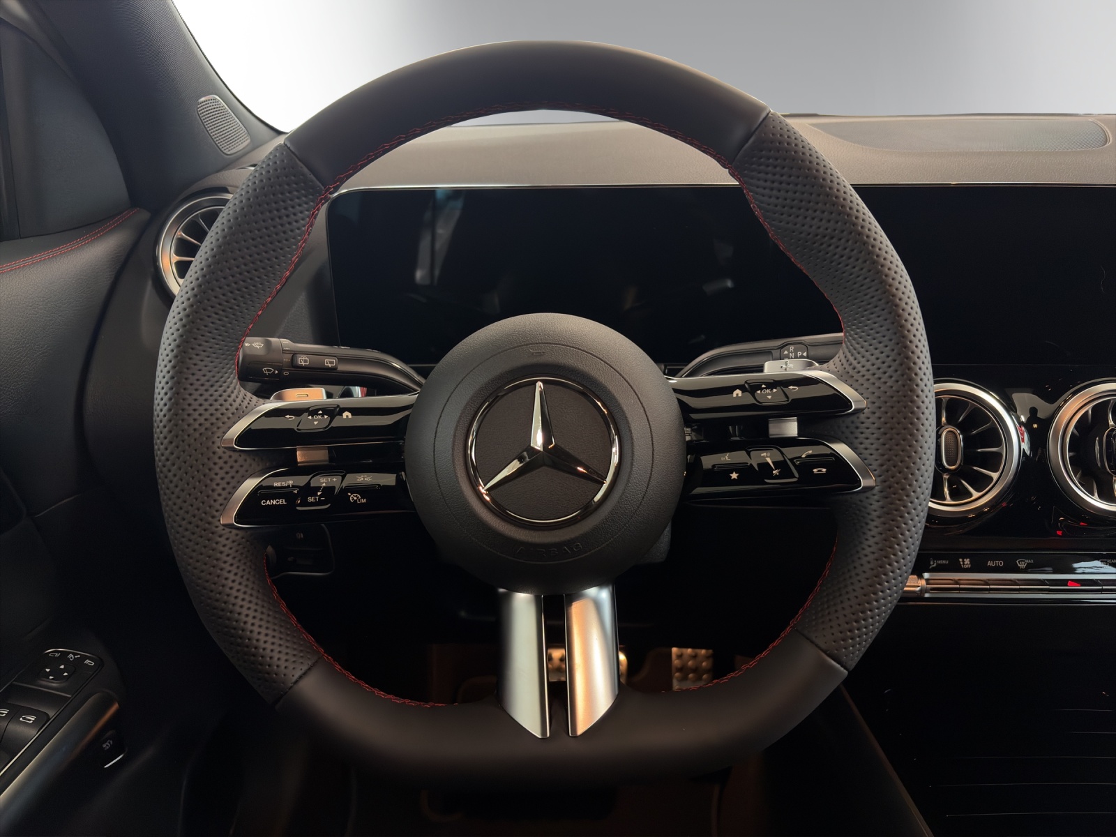 Image MERCEDES-BENZ GLA-220 GLA 220 4Matic 8G-DCT