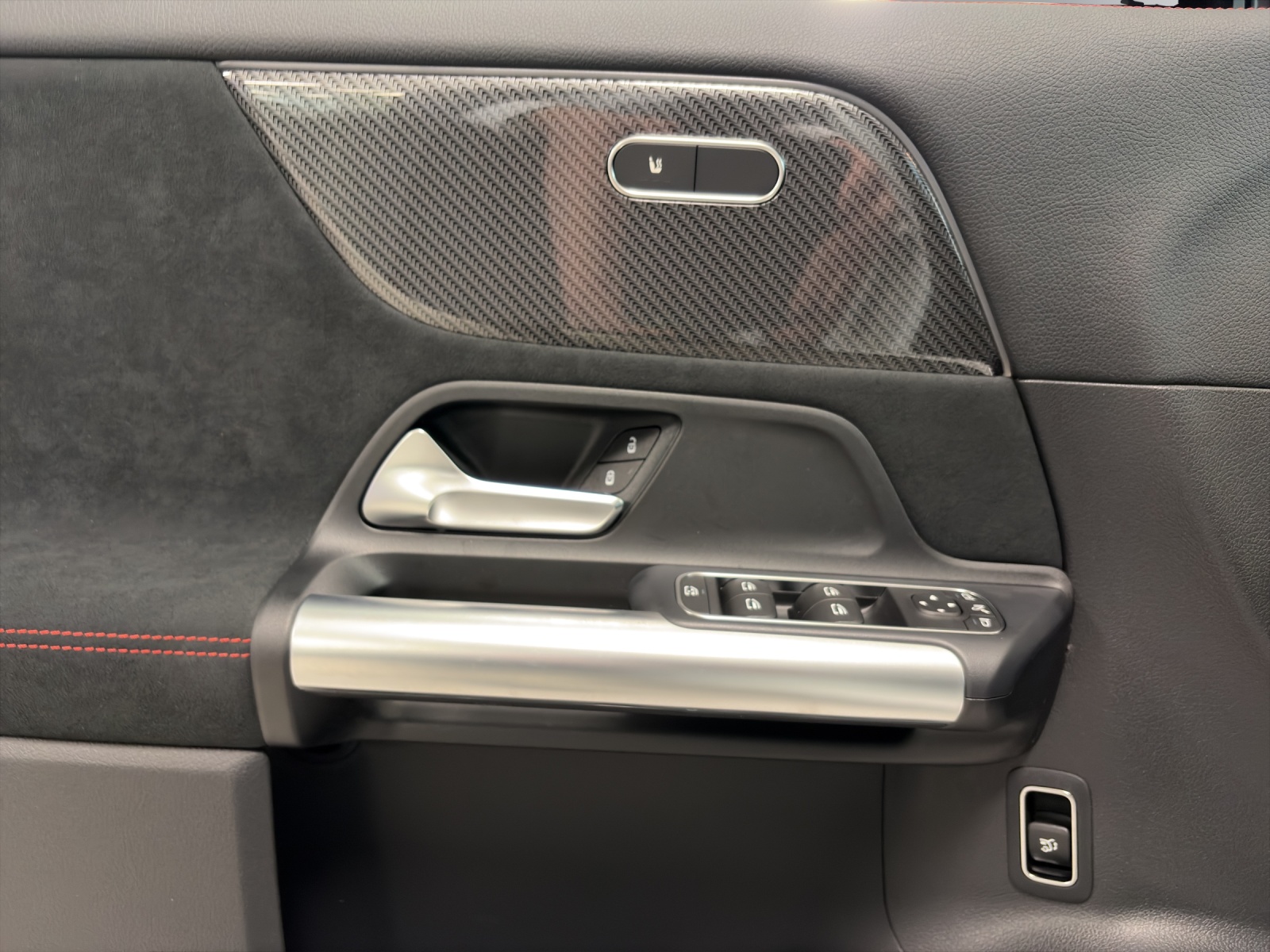 Image MERCEDES-BENZ GLA-220 GLA 220 4Matic 8G-DCT