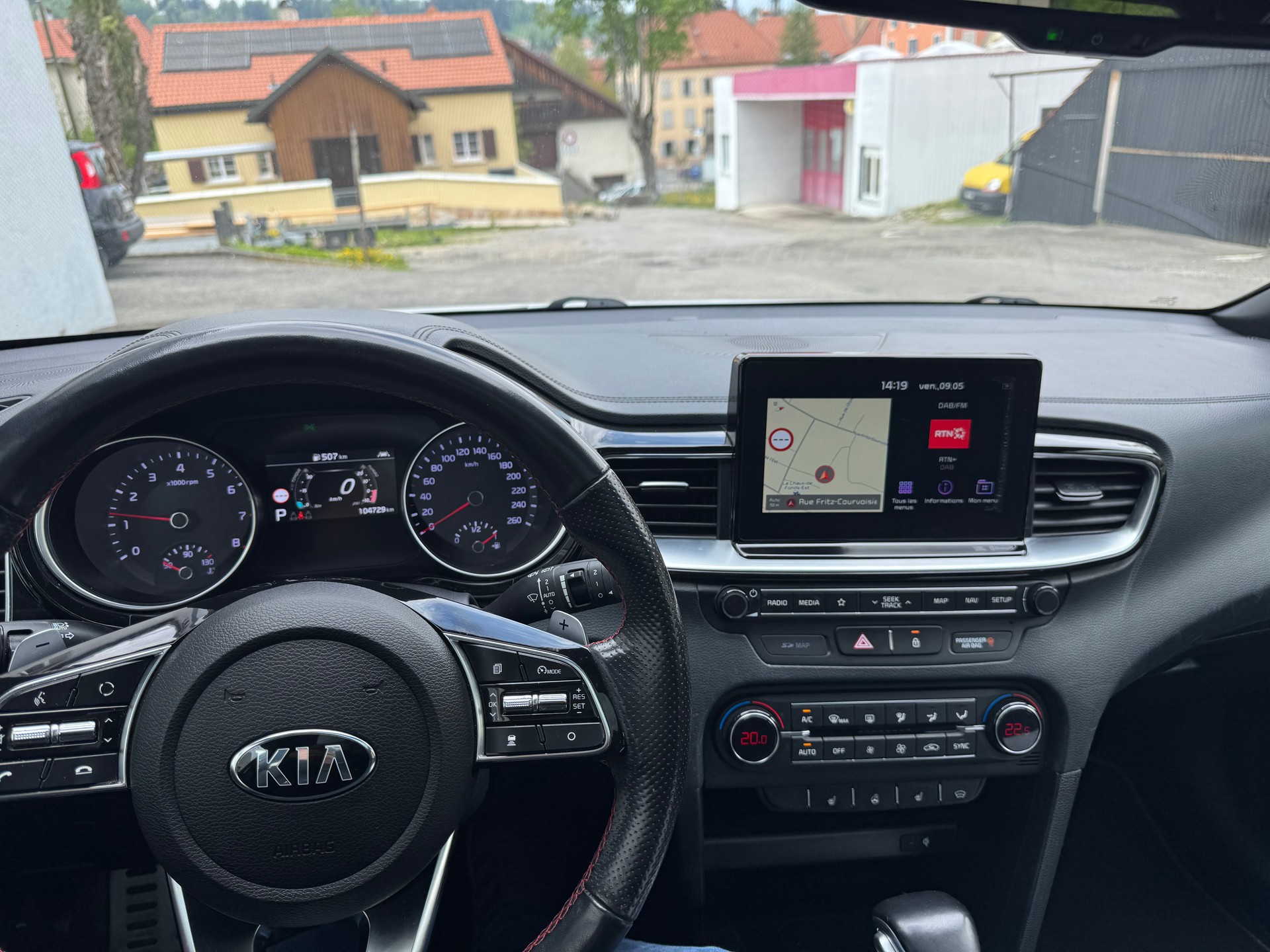 KIA ProCeed 1.6 T-GDi GT DCT-image-5
