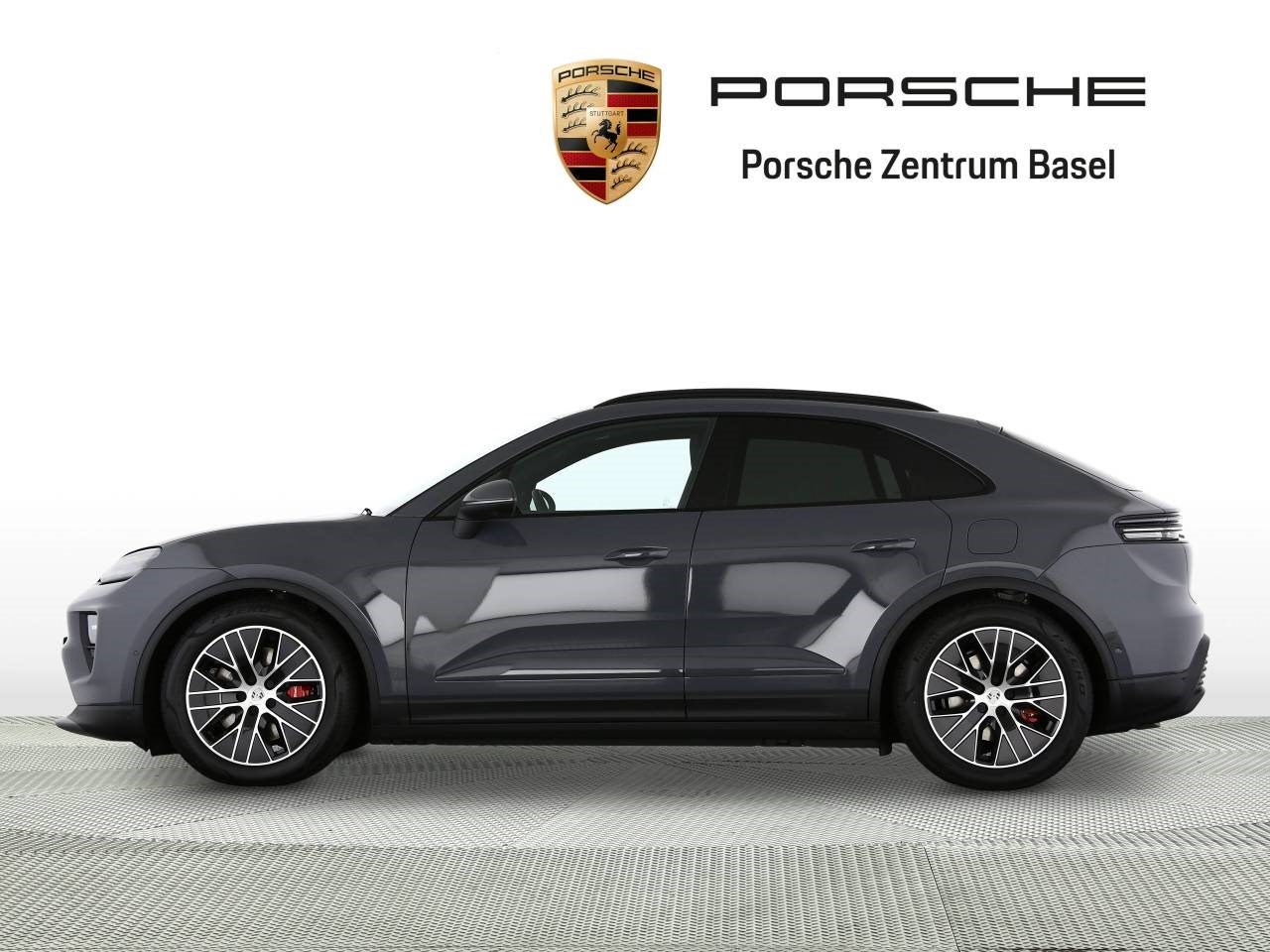 PORSCHE MACAN 4S-showroom-element-1