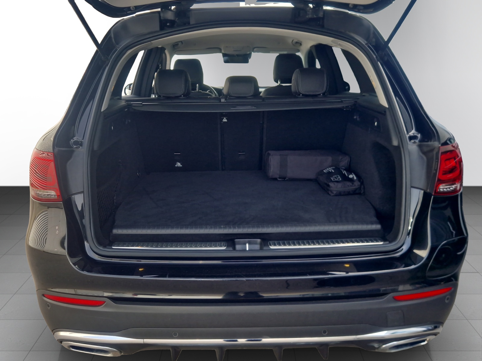 Image MERCEDES-BENZ GLC-300 GLC 300 e AMG Line 4Matic