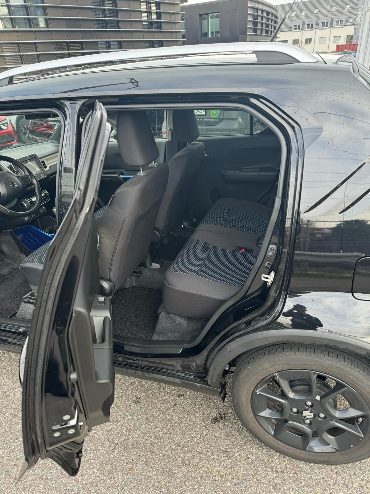 SUZUKI Ignis 1.2i Compact Top Hybrid CVT-image-10