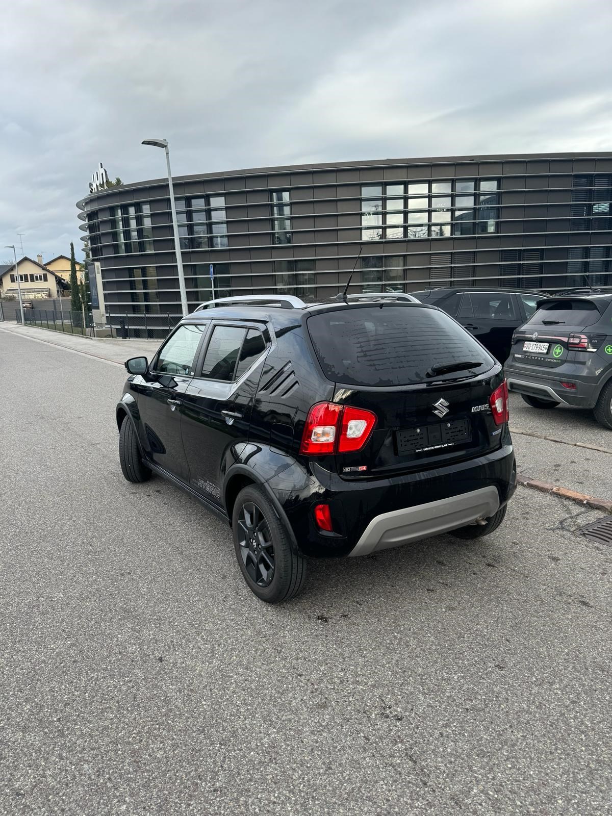 SUZUKI Ignis 1.2i Compact Top Hybrid CVT-showroom-element-3