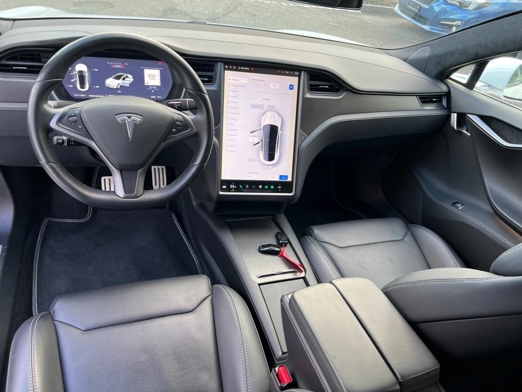 TESLA Model S 100 D Performance-image-30