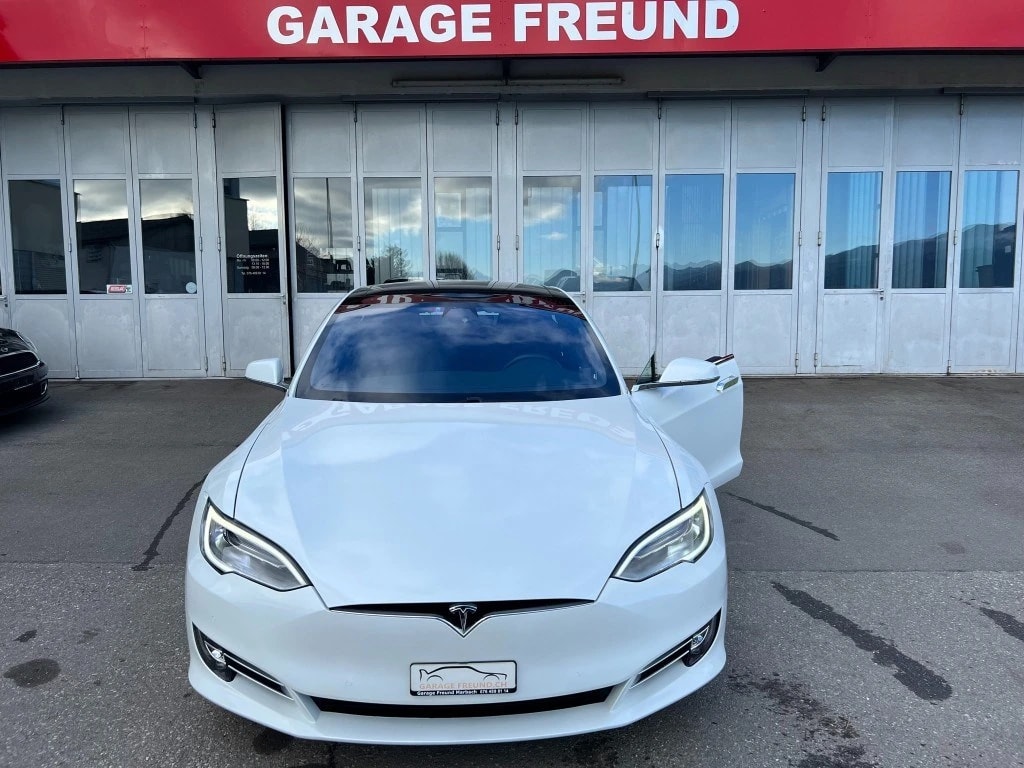 TESLA Model S 100 D Performance-image-31