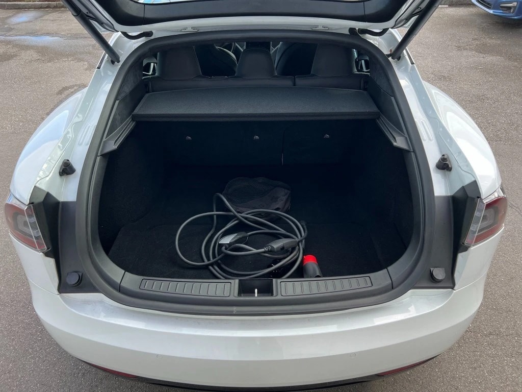 TESLA Model S 100 D Performance-image-29