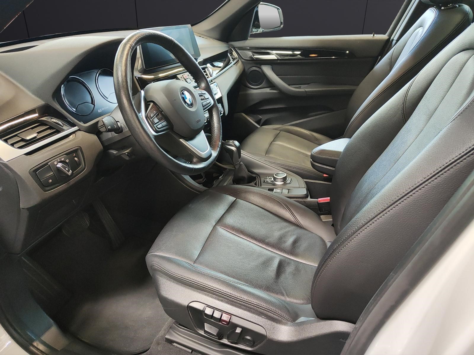 BMW X1 25e xDrive-showroom-element-1