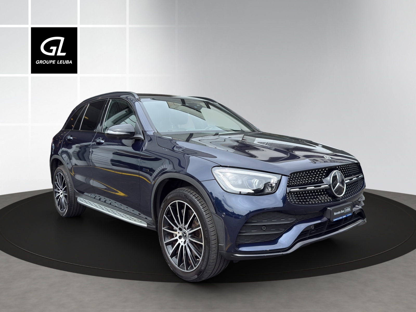 MERCEDES-BENZ GLC 300 e AMG Line 4Matic