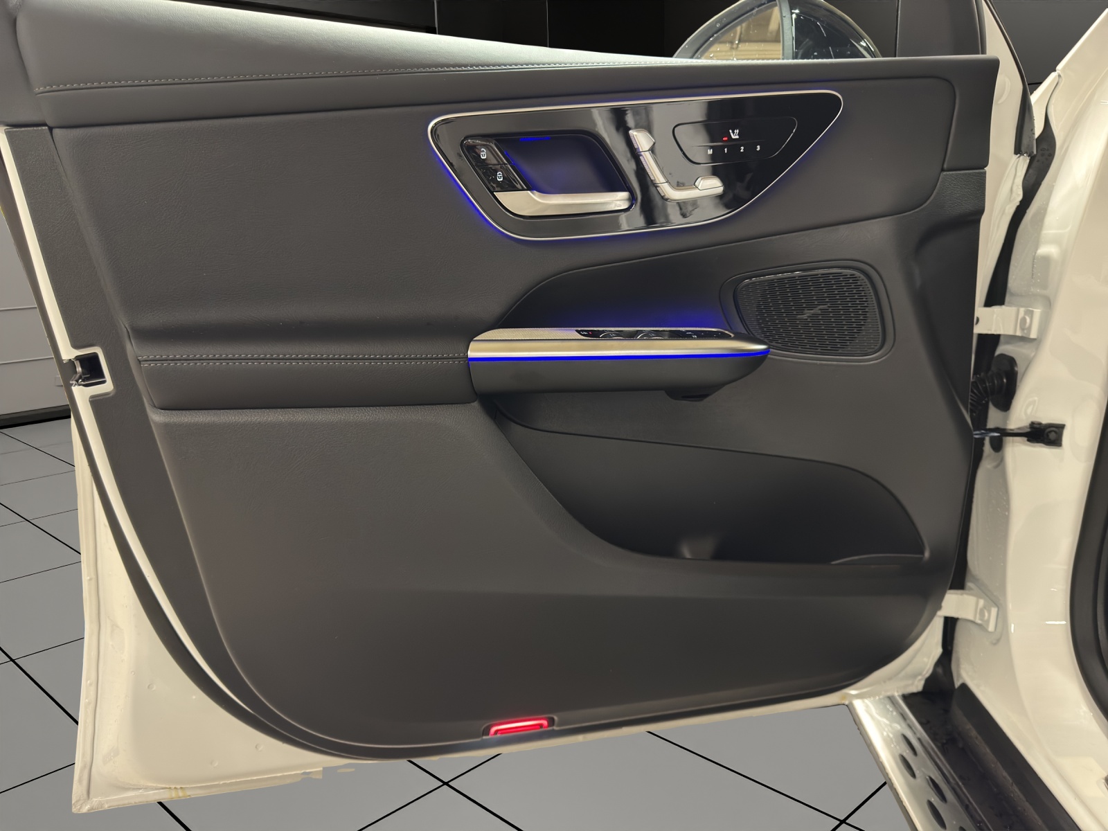 Image MERCEDES-BENZ GLC-300 GLC 300 e 4Matic EQ Star 9G-Tronic