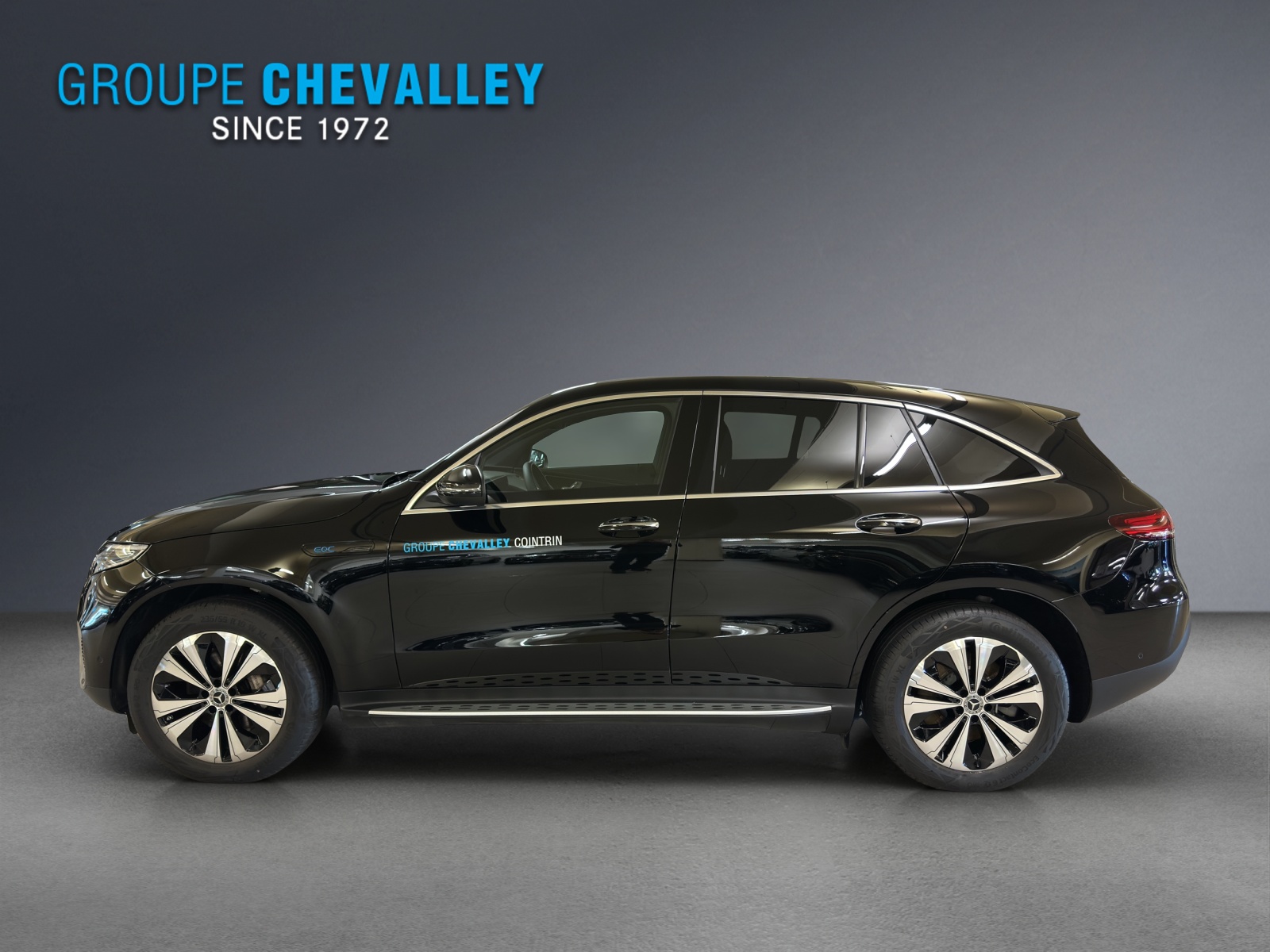MERCEDES-BENZ EQC 400 4M-showroom-element-1