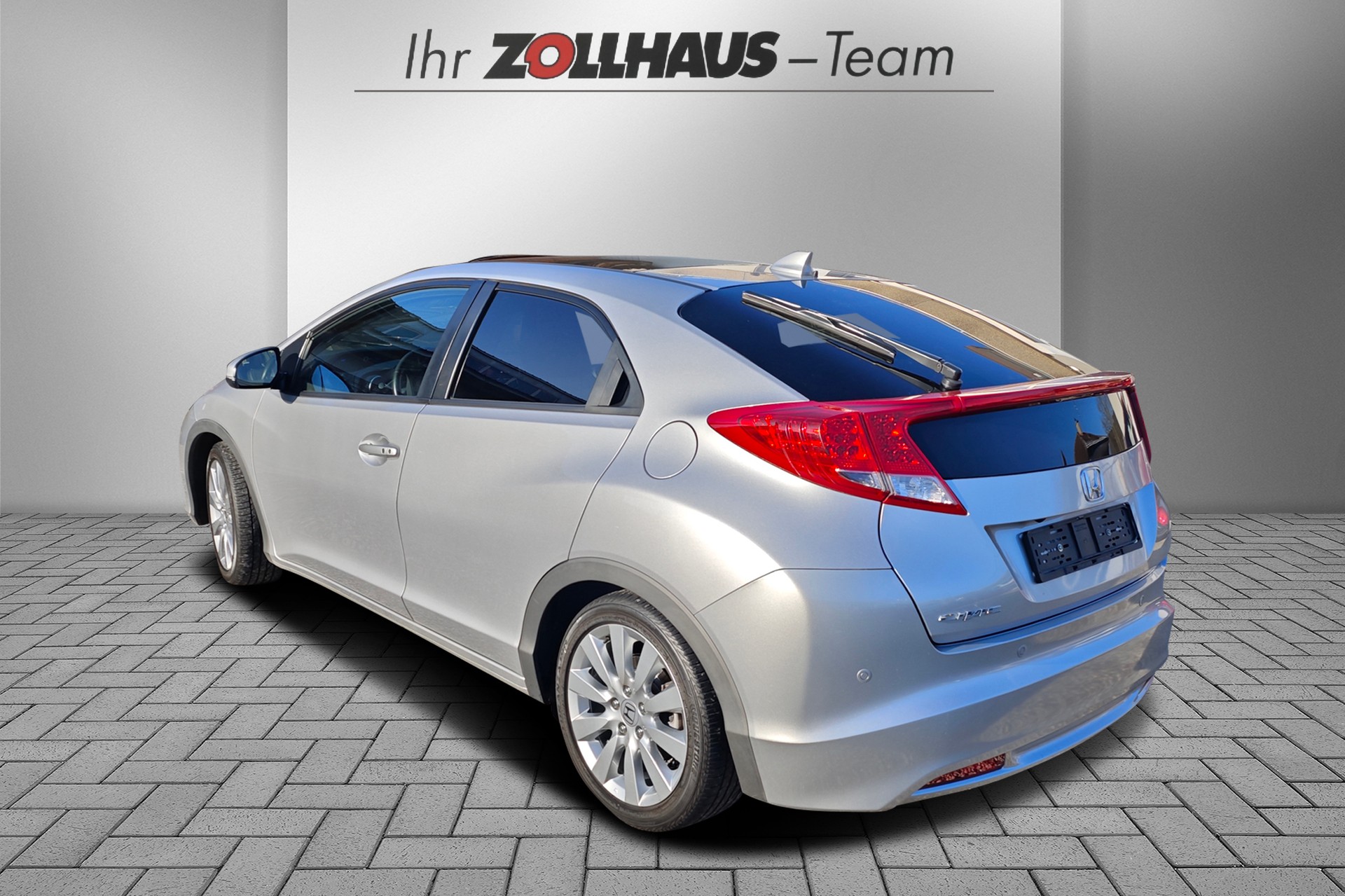 HONDA Civic 1.8i Executive-showroom-element-3