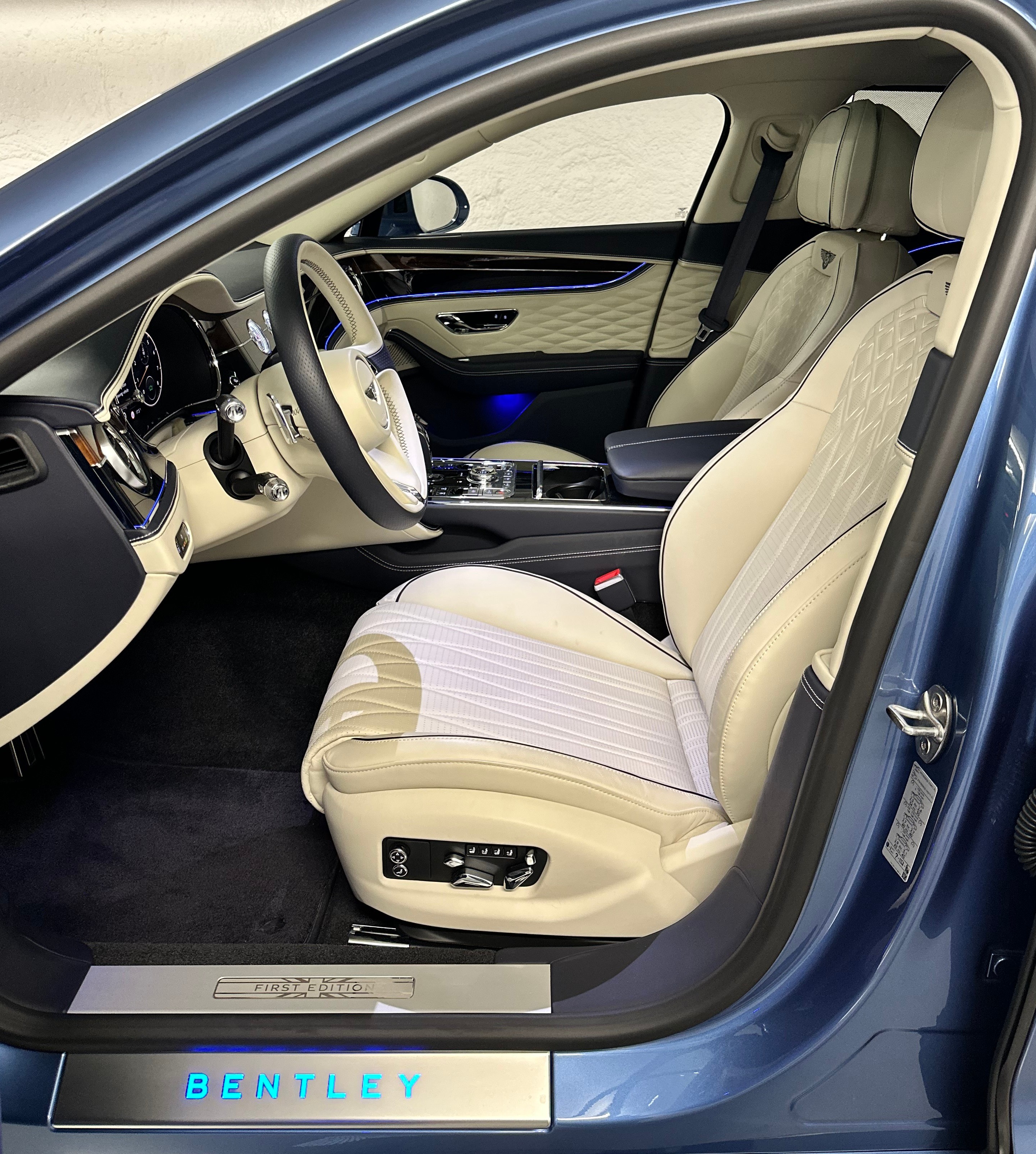 Image BENTLEY FLYING-SPUR Flying Spur W12 6.0