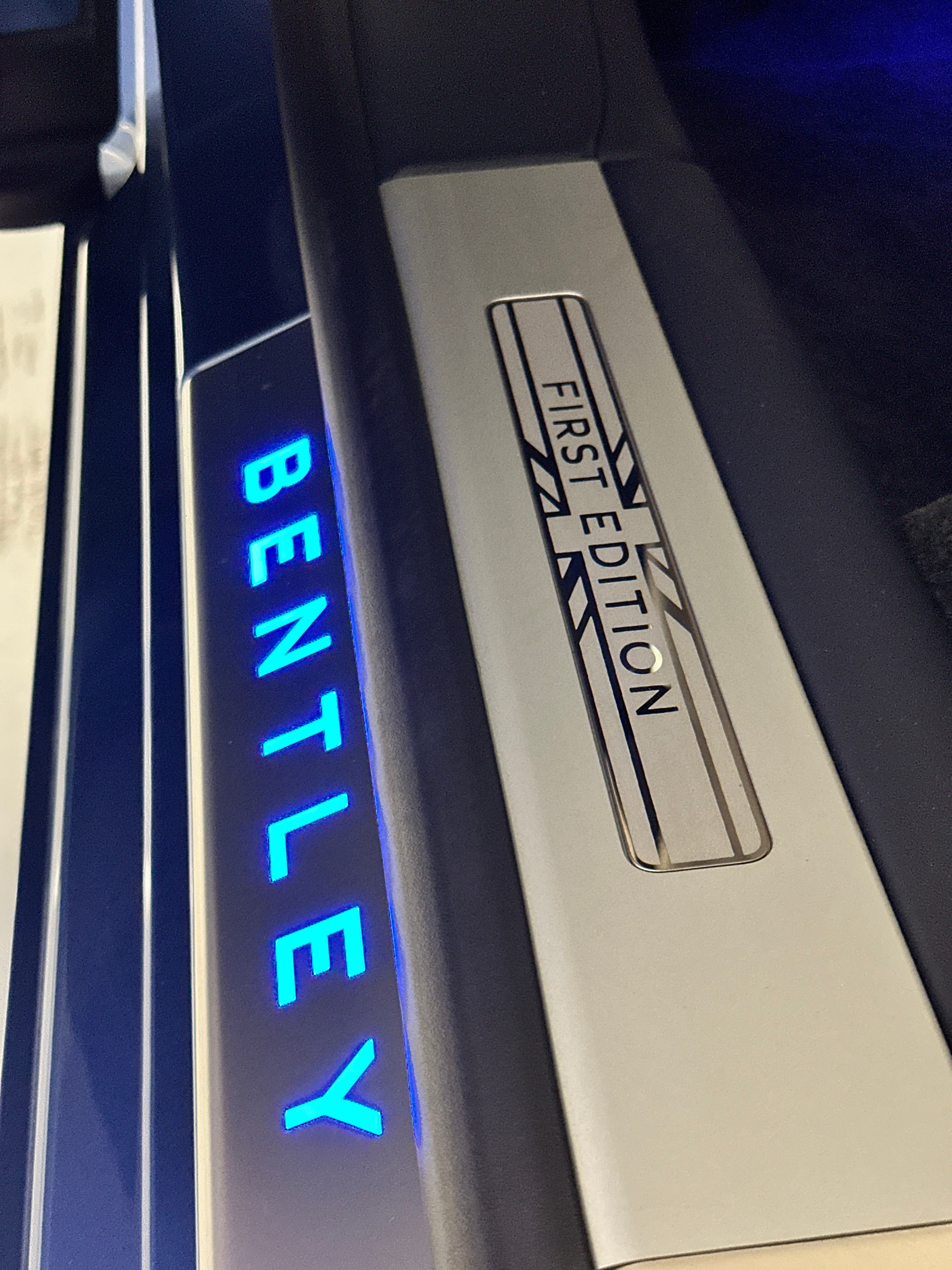 Image BENTLEY FLYING-SPUR Flying Spur W12 6.0