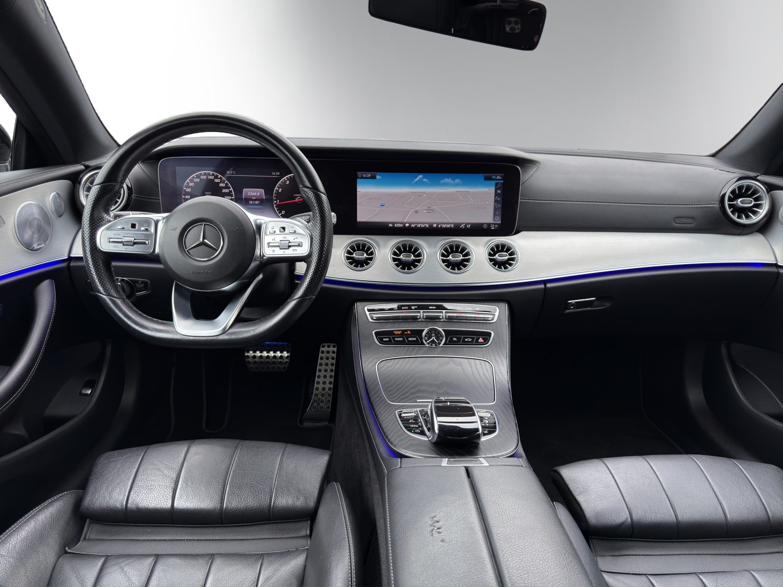 Image MERCEDES-BENZ E-200 E 200 AMG Line 4 Matic