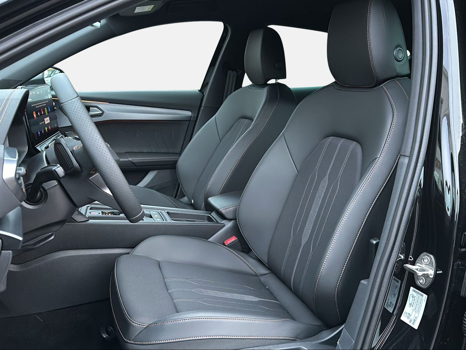 CUPRA Formentor 1.4 eHybrid Inicio DSG-image-11