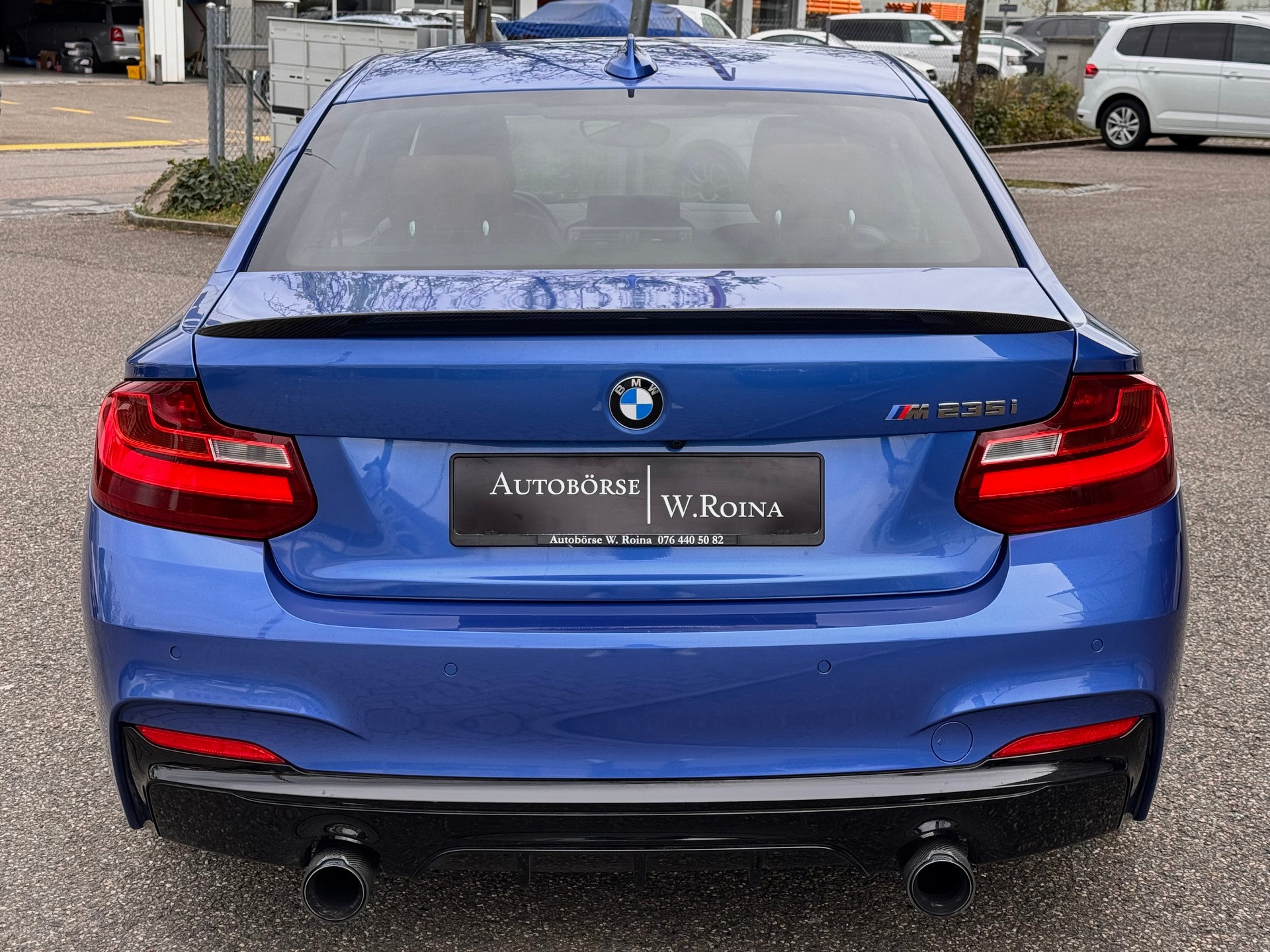 BMW M235i Steptronic PERFORMANCE-showroom-element-3